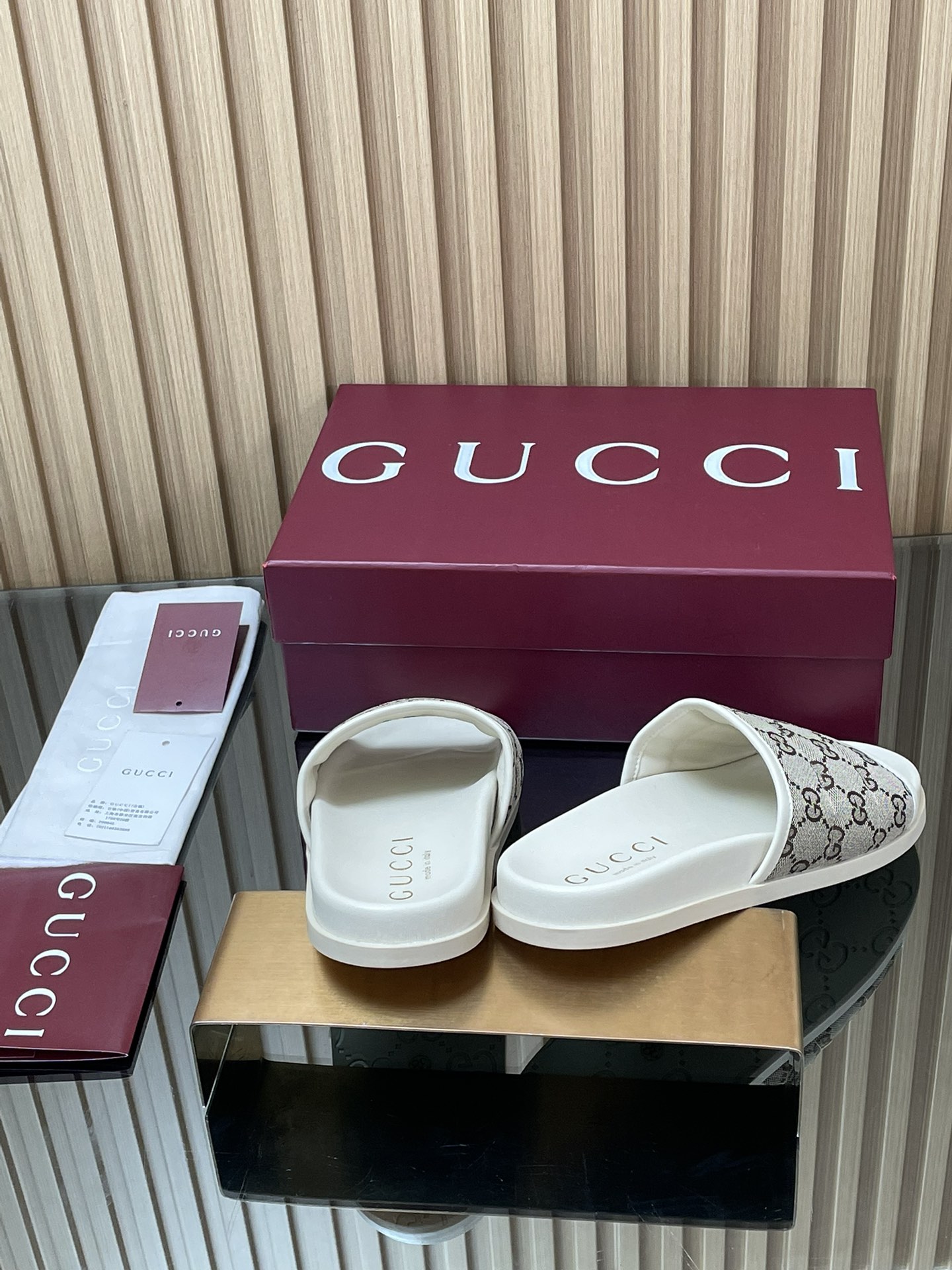GUCCI グッチ フラットシューズ ブラック 全1色 - 画像 5