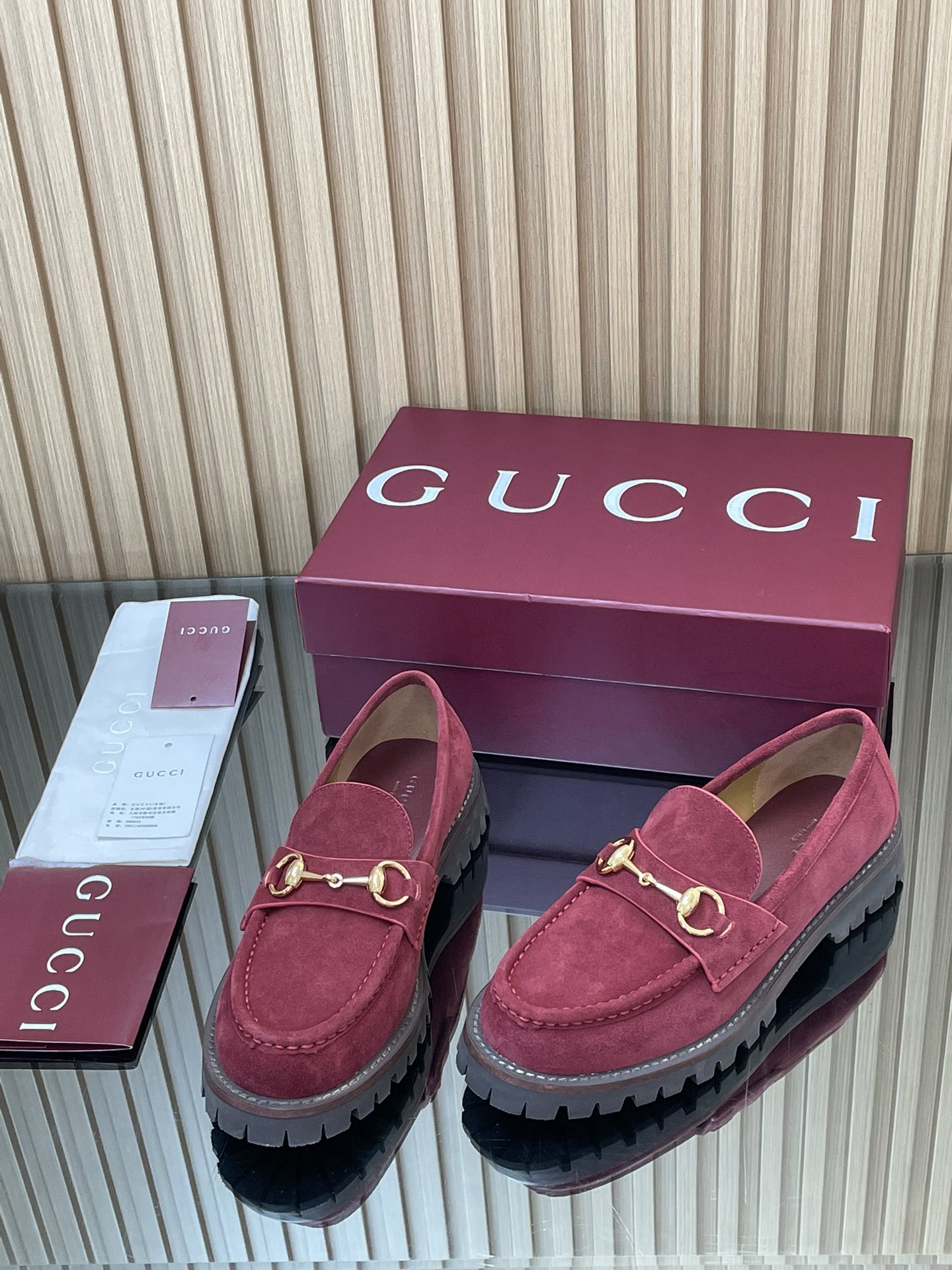 GUCCI グッチ ローファー 本革 軽量 ブラック - 画像 3