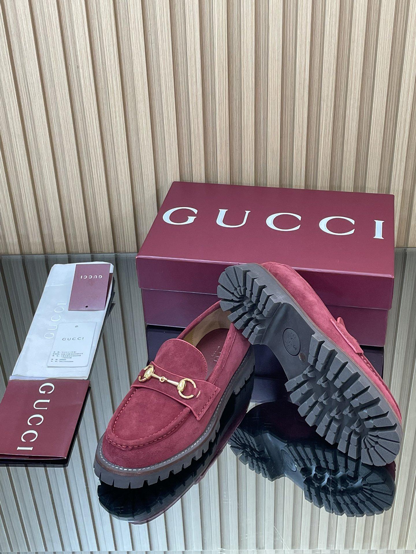 GUCCI グッチ ローファー 本革 軽量 ブラック - 画像 9