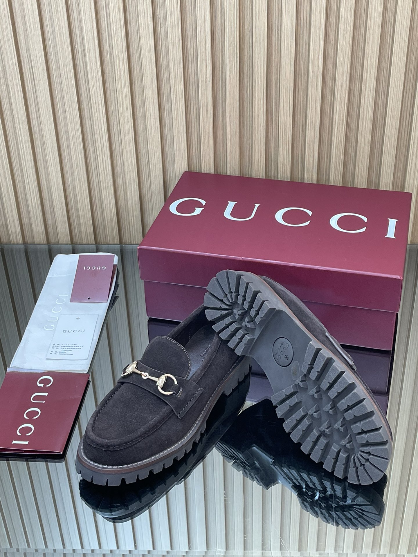 GUCCI グッチ ローファー 本革 メンズ 通勤 黒 142字 - 画像 9