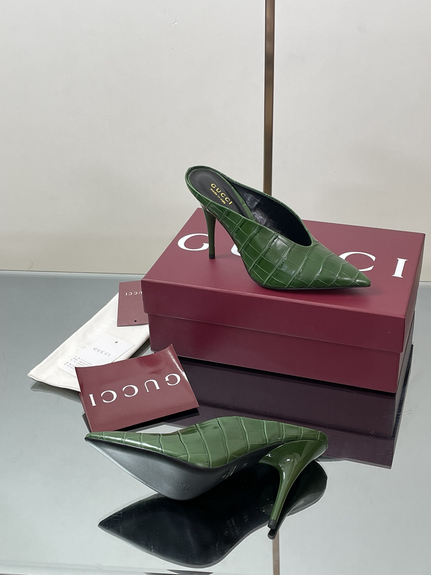 GUCCI グッチ フラットシューズ 本革 ハイヒール グリーン 全1色 - 画像 9