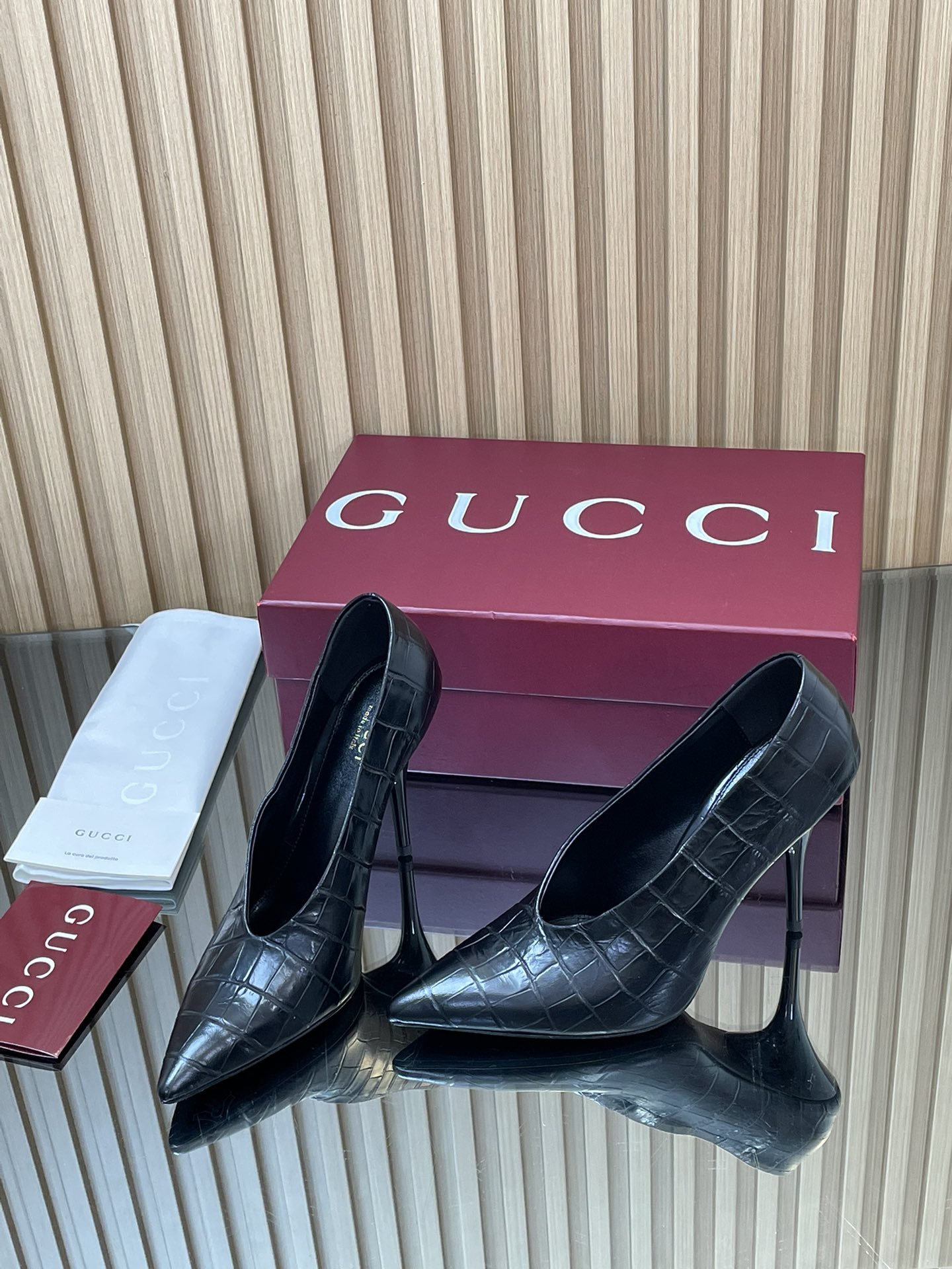 GUCCI グッチ ヒール ファッション ブラック - 画像 3