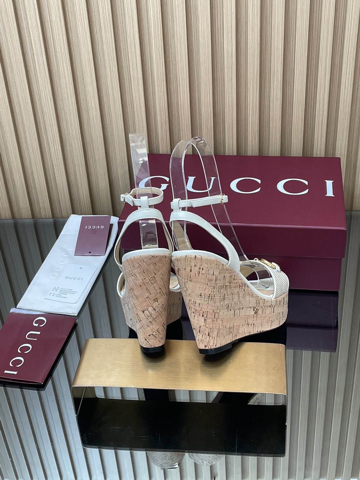 GUCCI グッチ フラットシューズ 本革 軽量 シェル型ヒール ブラック - 画像 5
