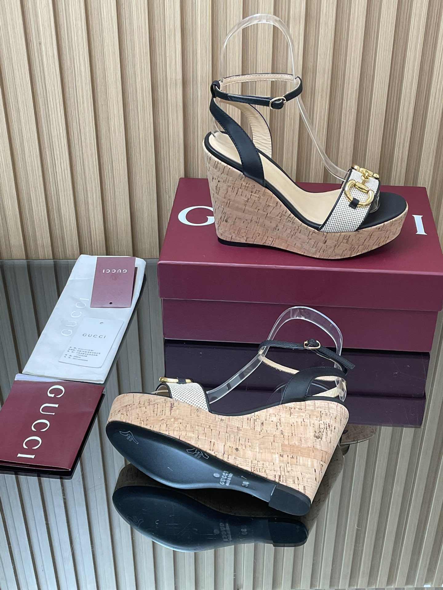 GUCCI グッチ フラットシューズ シューズ 軽量 通勤 通学 黒色 - 画像 9