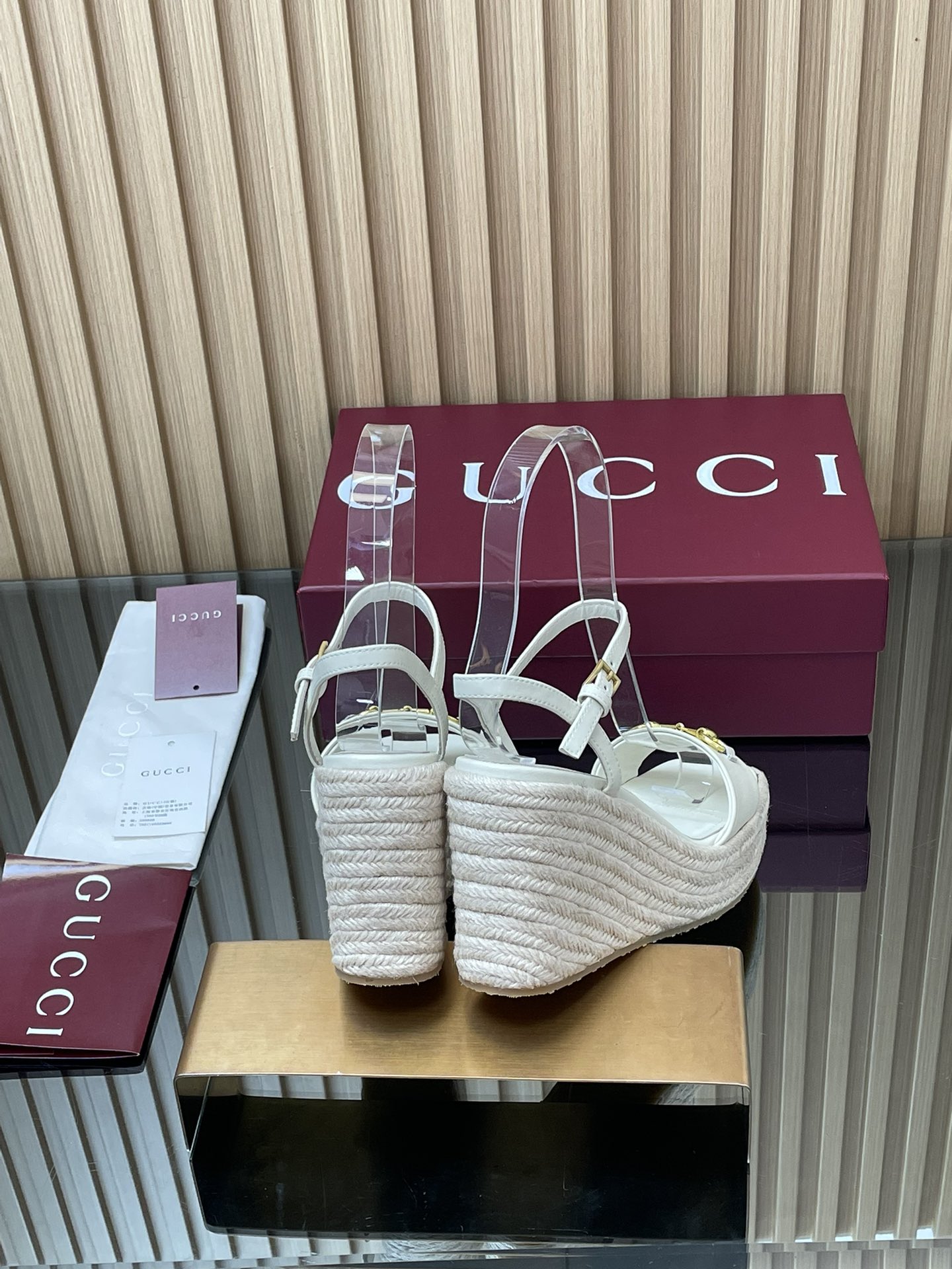 GUCCI グッチ フラットシューズ インソール付き レディース 白色 - 画像 5