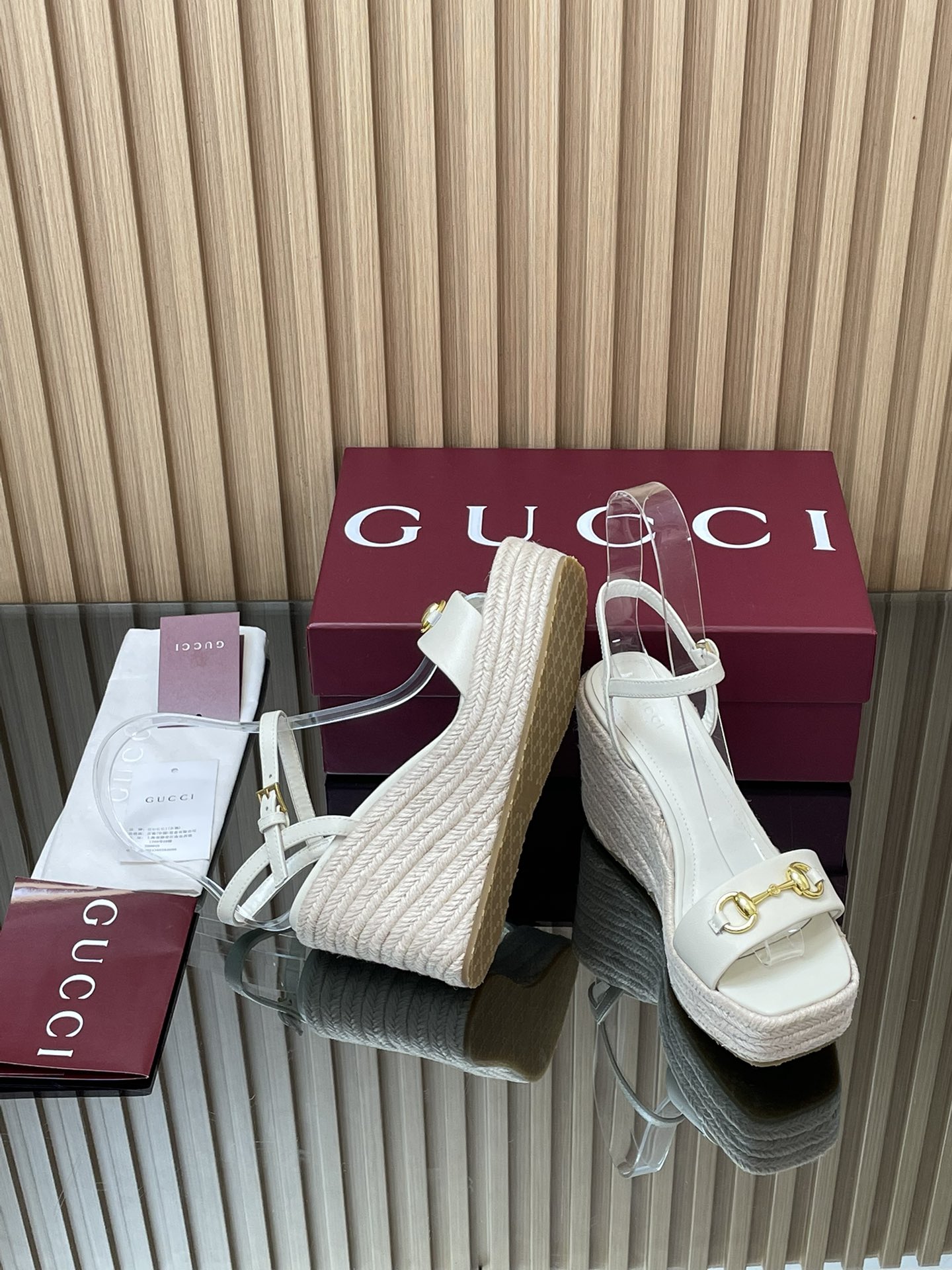 GUCCI グッチ フラットシューズ インソール付き レディース 白色 - 画像 8