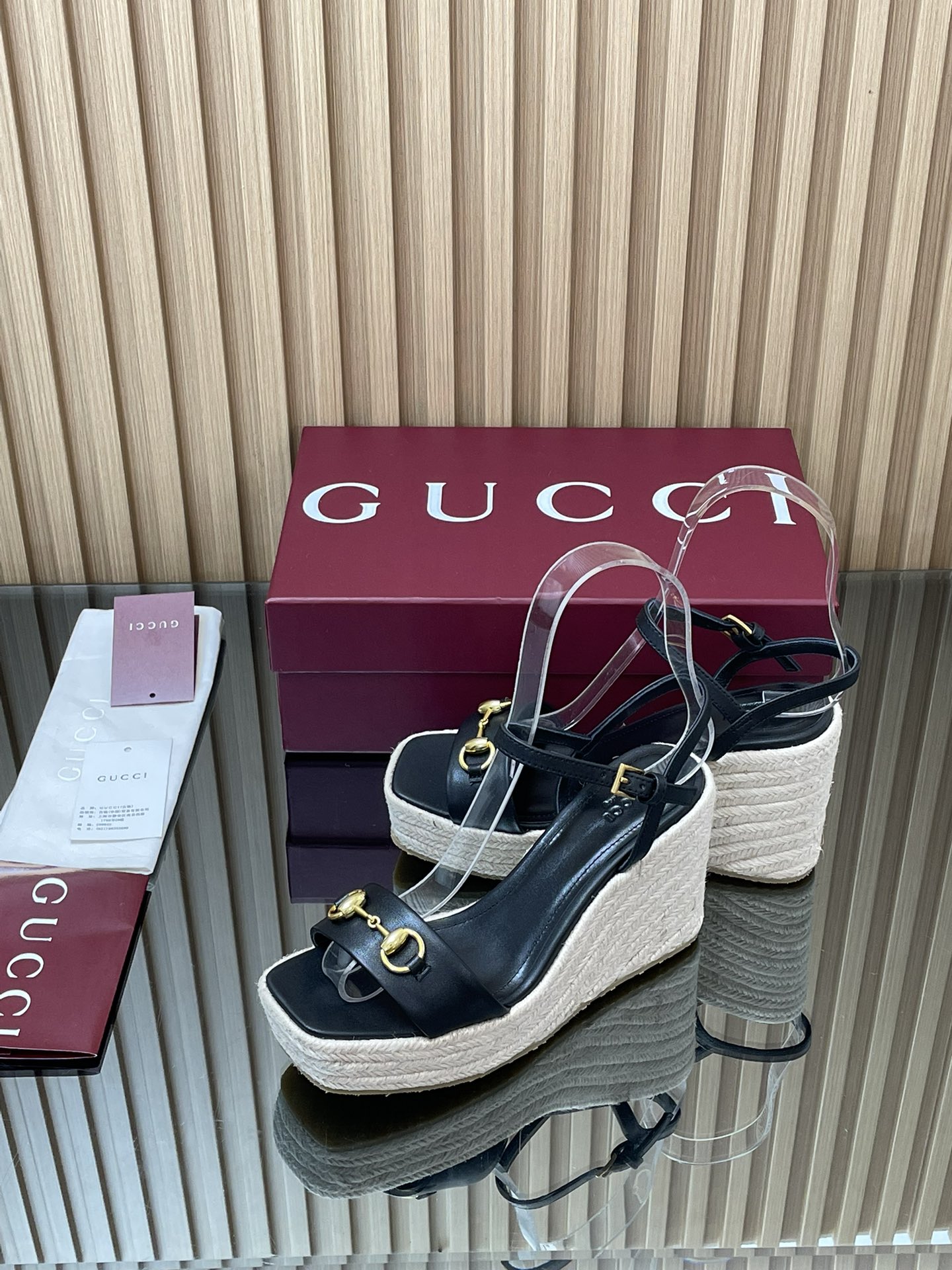 GUCCI グッチ フラットサンダル レディース エスパドリーユ 黒 - 画像 4