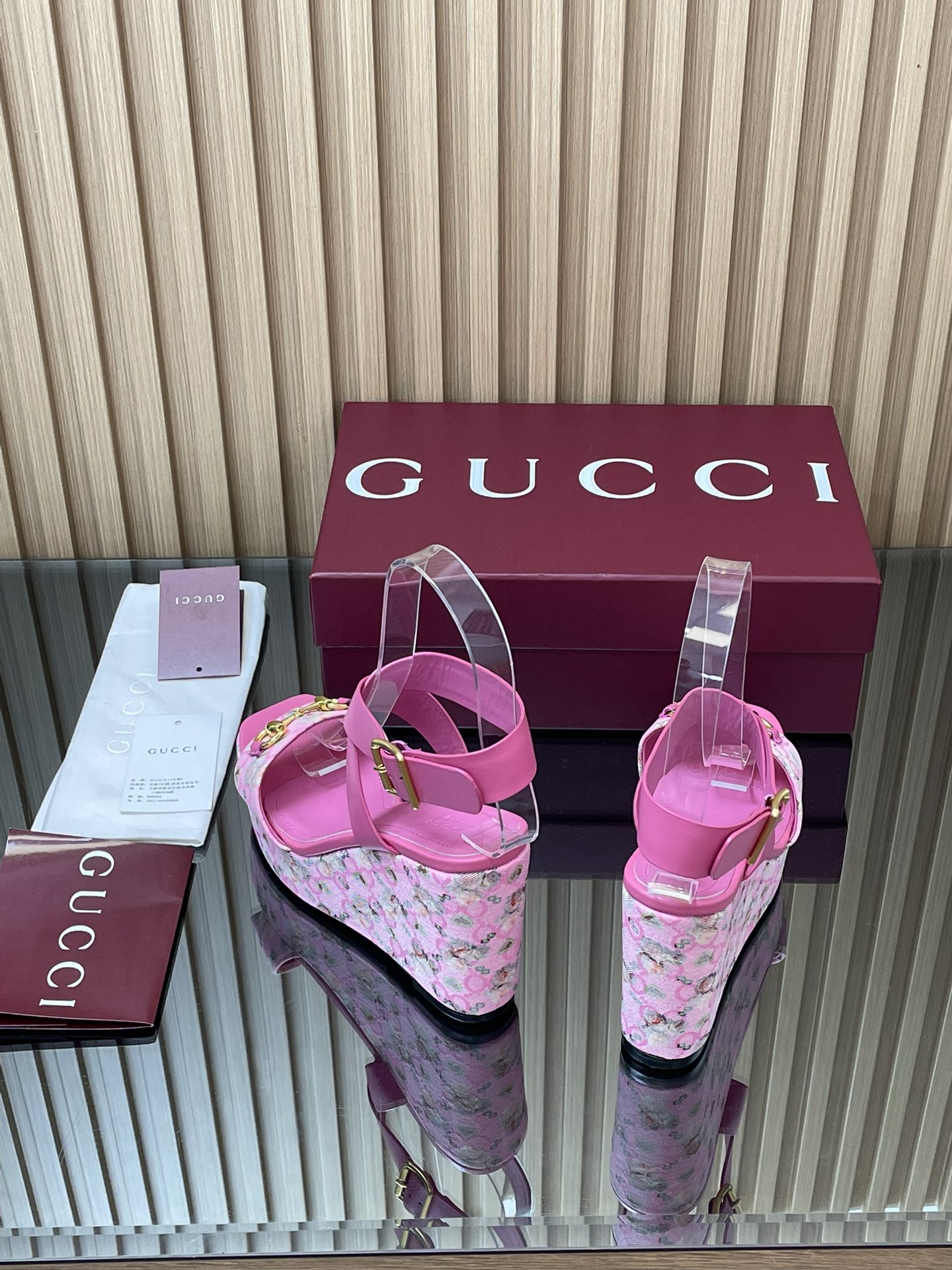 GUCCI グッチ フラットシューズ フラワープリント シューズ ピンク 全1色 - 画像 6