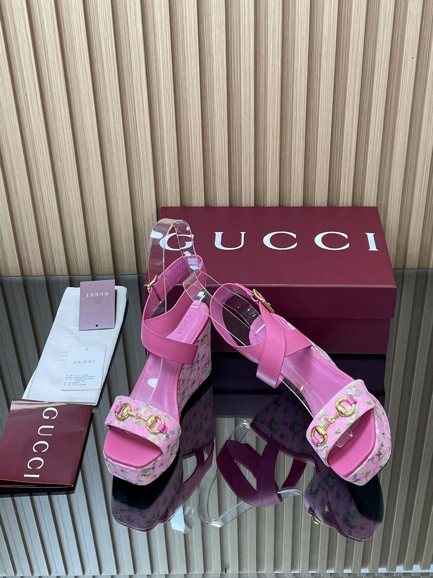 GUCCI グッチ フラットシューズ フラワープリント シューズ ピンク 全1色 - 画像 7
