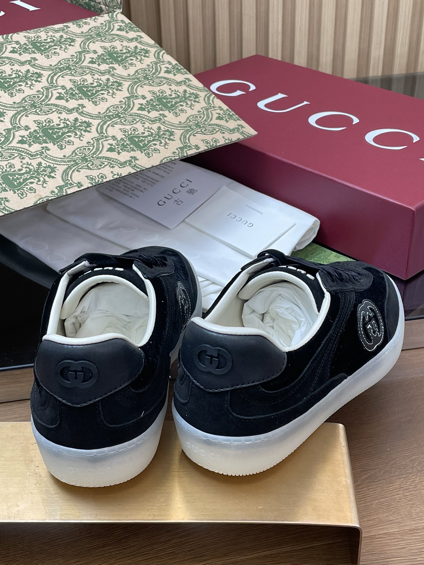 GUCCI グッチ フラットシューズ 本革 通勤 黒色 - 画像 5