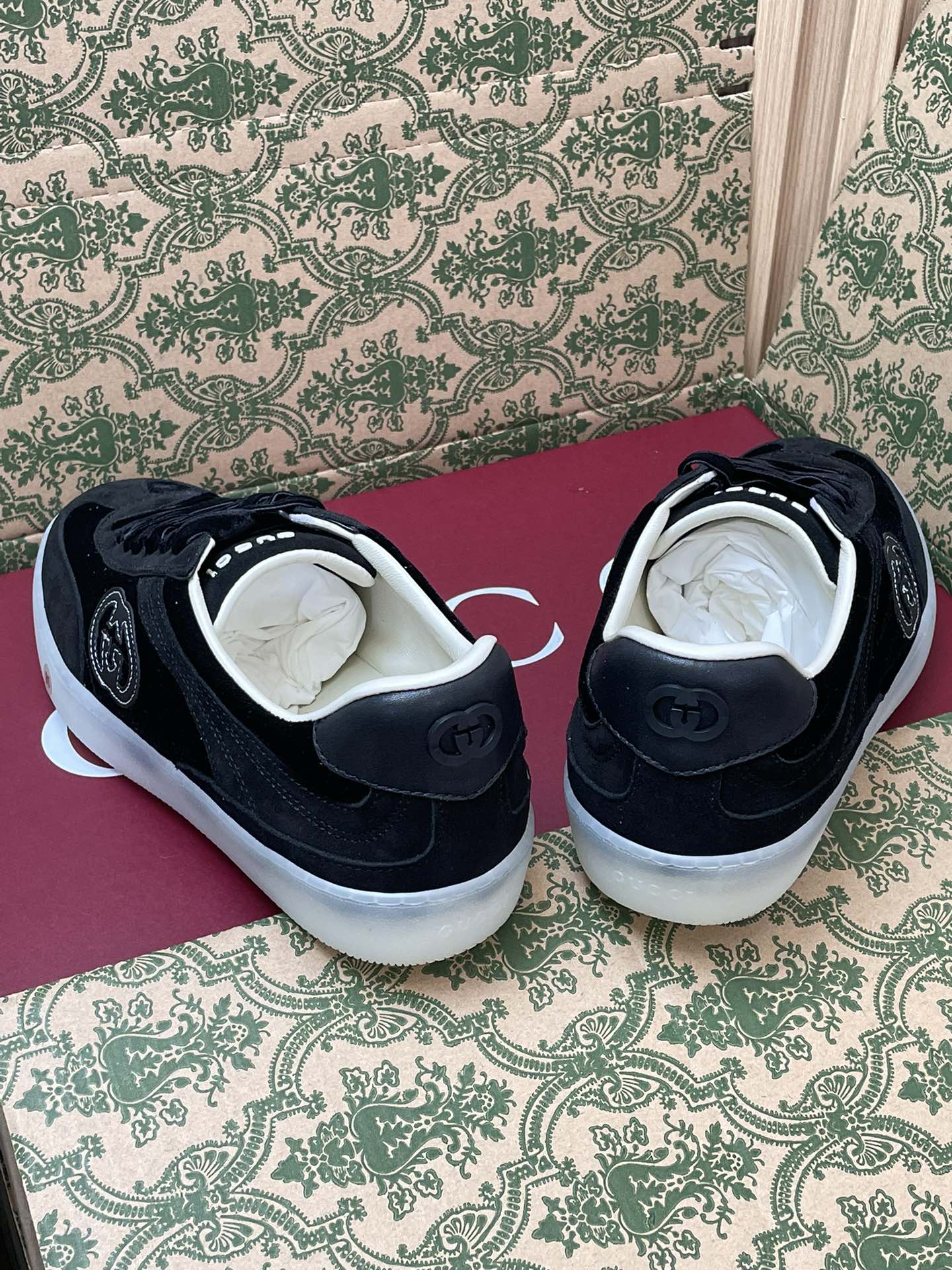 GUCCI グッチ フラットシューズ 本革 通勤 黒色 - 画像 6