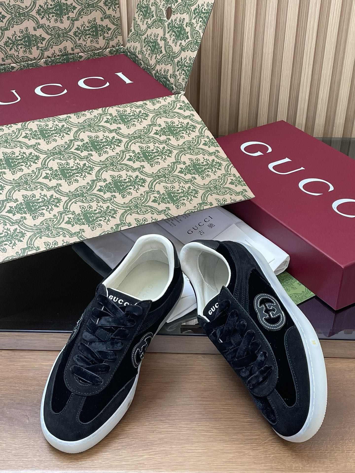 GUCCI グッチ フラットシューズ 本革 通勤 黒色 - 画像 7