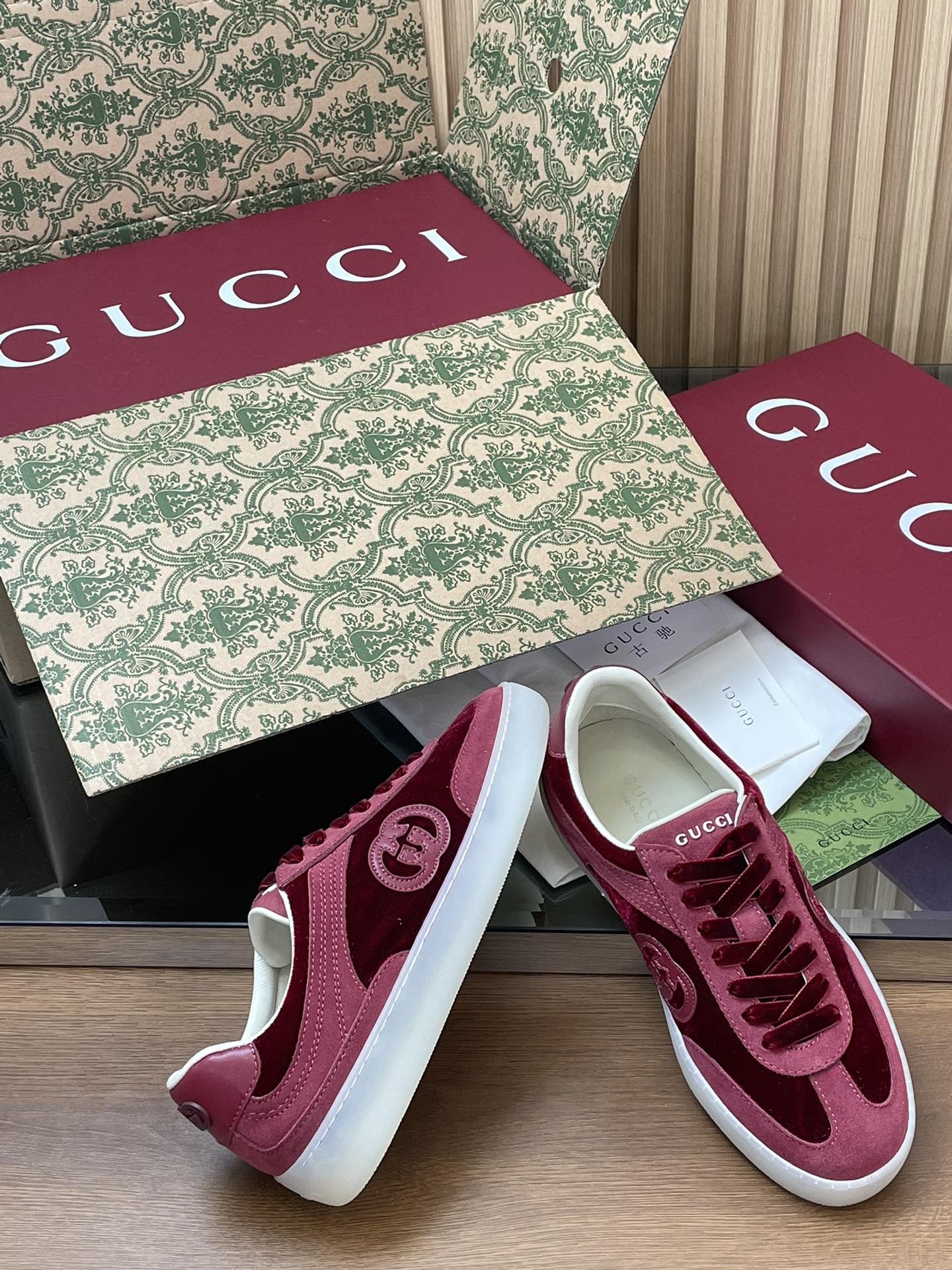 GUCCI グッチ フラットシューズ 本革 レディース ブラック - 画像 8