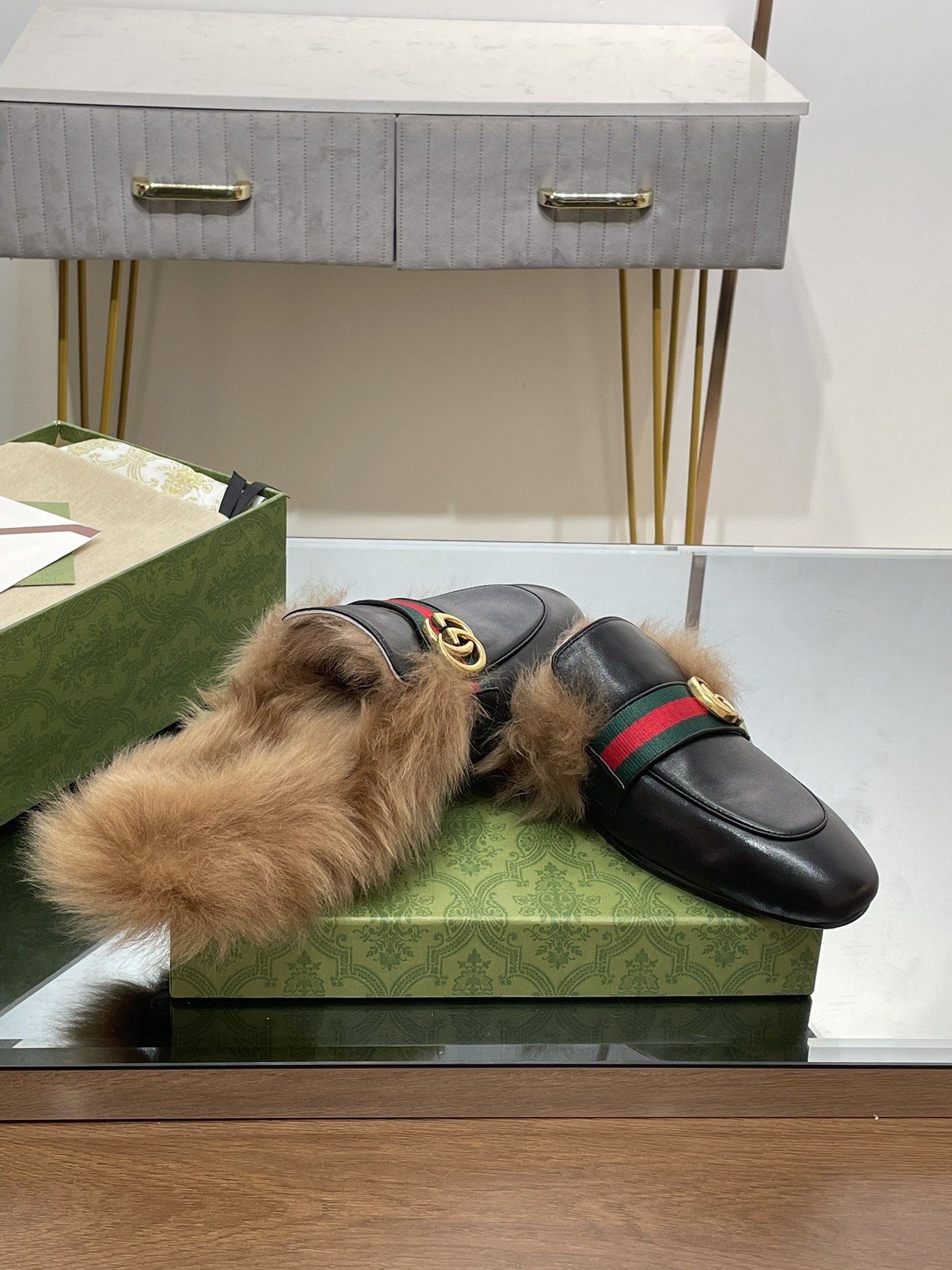 GUCCI グッチ フラットシューズ 本革 毛先 ローファー ブラック - 画像 7