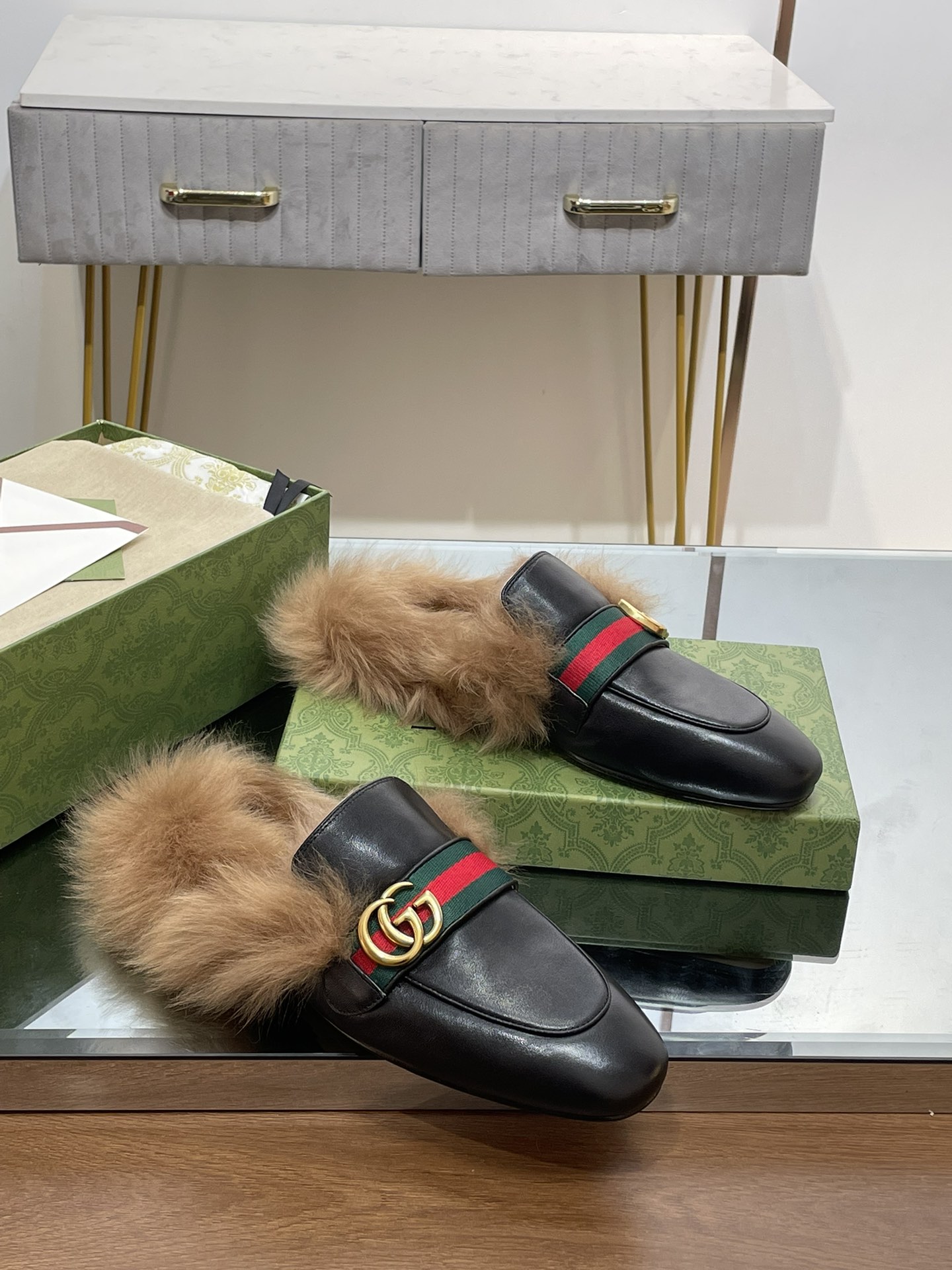 GUCCI グッチ フラットシューズ 本革 毛先 ローファー ブラック - 画像 9