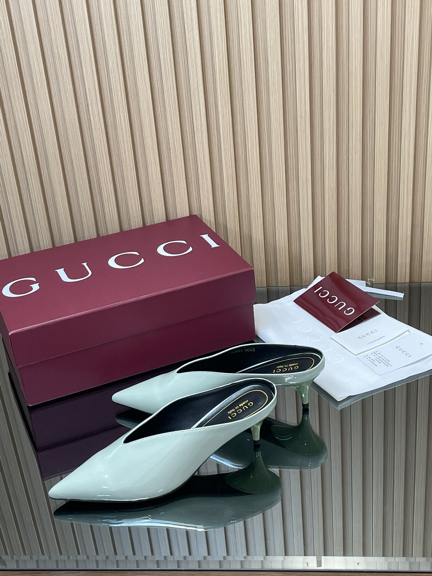 GUCCI グッチ ミラーレットハイヒール シューズ ブラック 全1色 - 画像 4