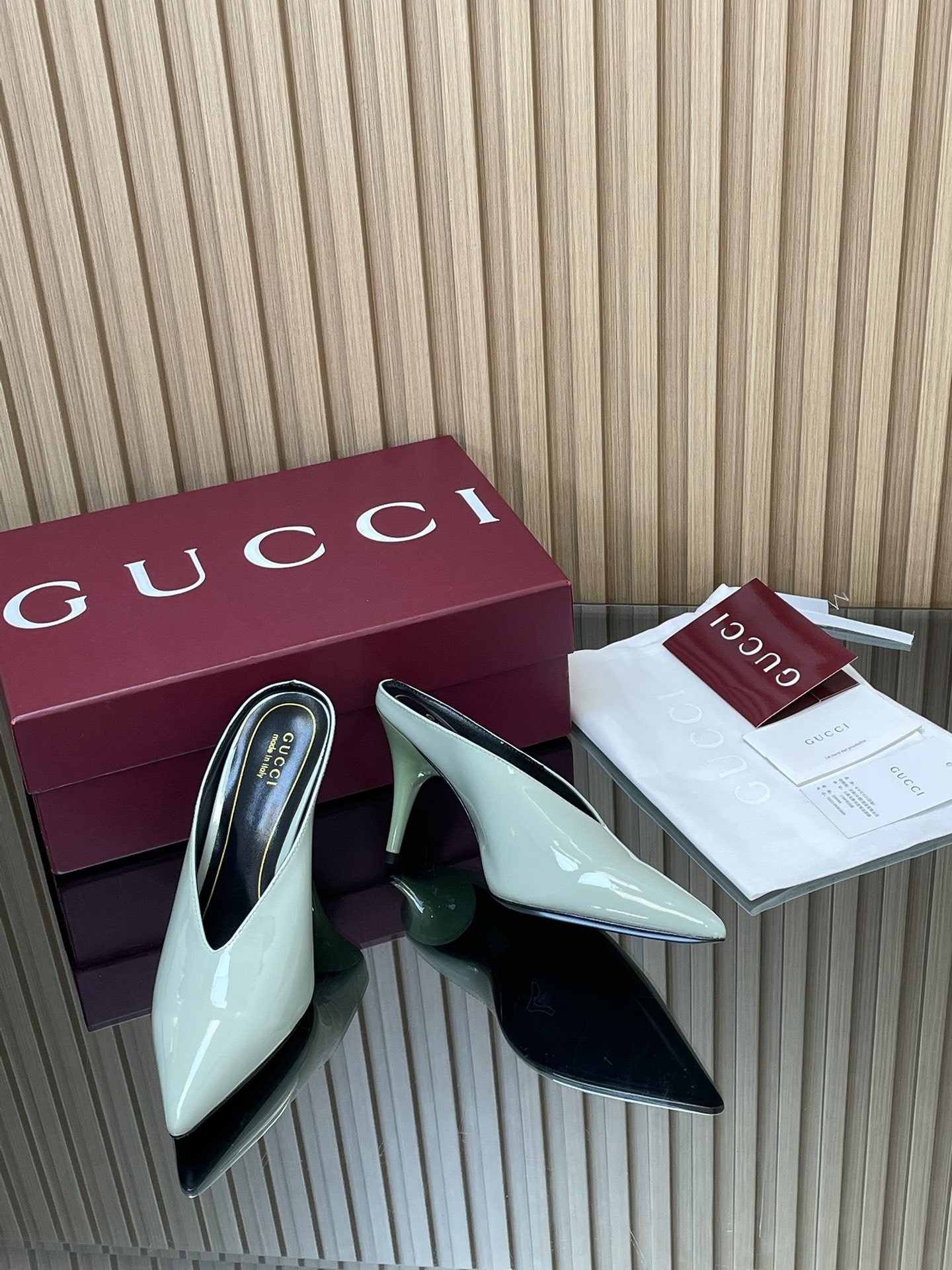 GUCCI グッチ ローファー ポインテッドトゥ レースアップ ブラック 全1色 - 画像 7