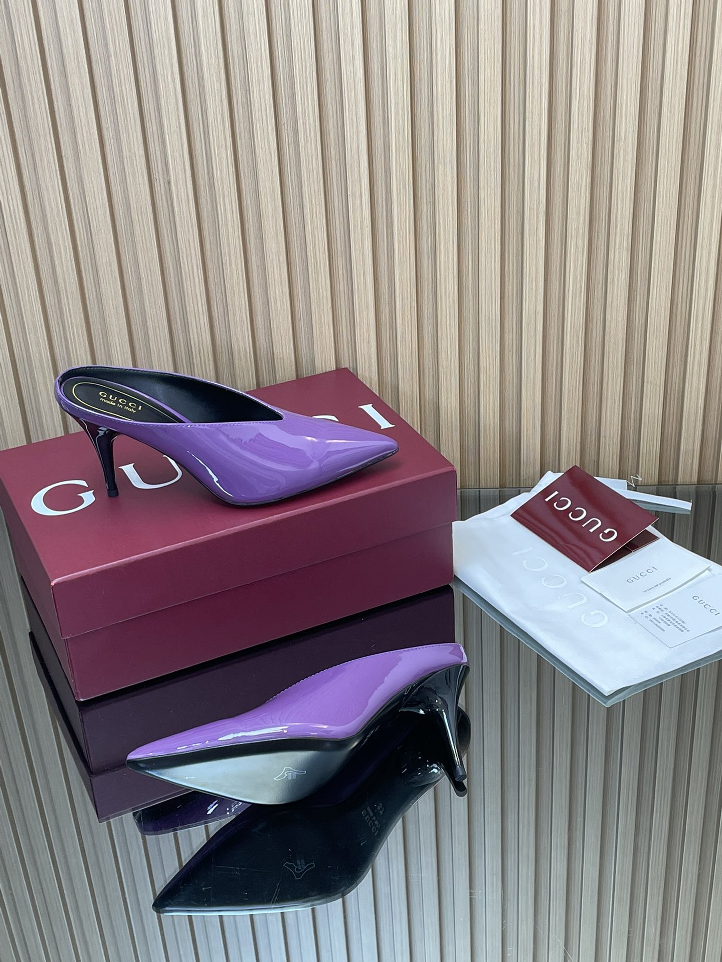 GUCCI グッチ フラットシューズ ポインテッドトゥ ブラック 2色展開 - 画像 9