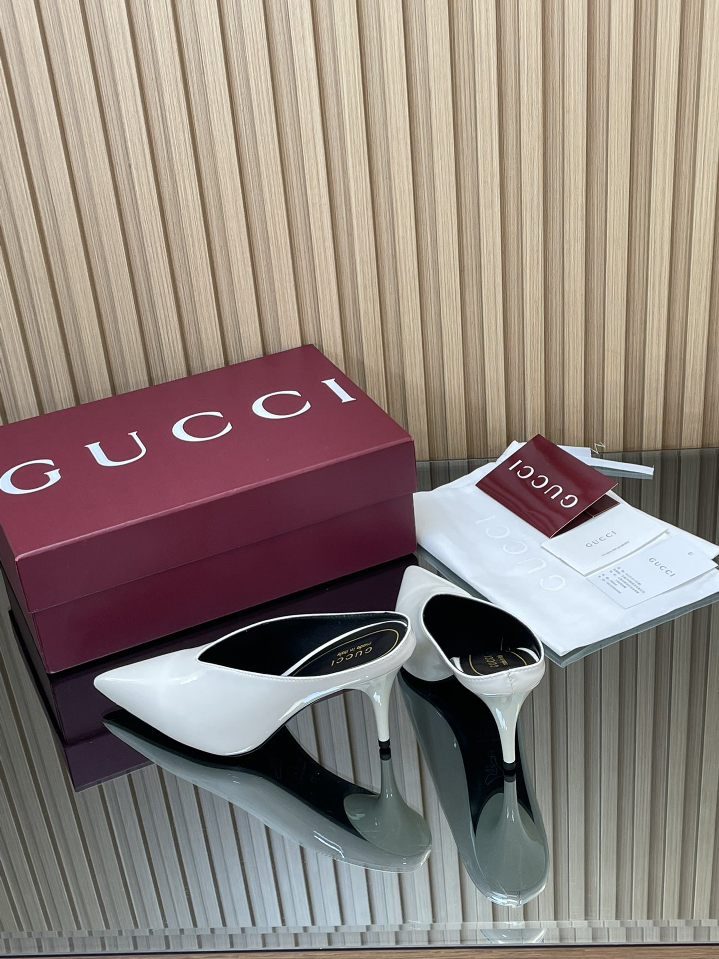 GUCCI グッチ ローファー 本革 ブラック ホワイト 通勤 通学 11.5cm インヒール - 画像 6