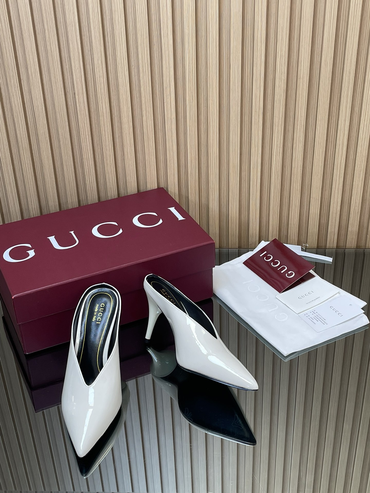 GUCCI グッチ ローファー 本革 ブラック ホワイト 通勤 通学 11.5cm インヒール - 画像 7