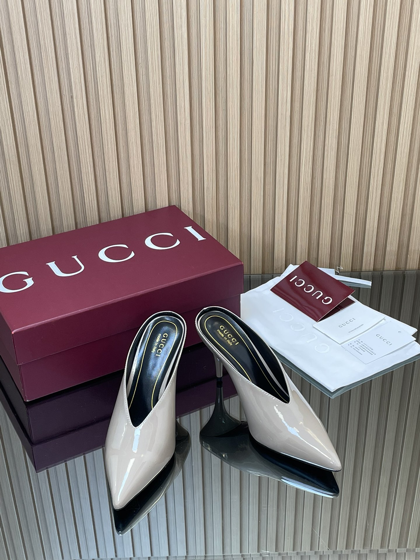 GUCCI グッチ ミュール ミュール ベージュ - 画像 2