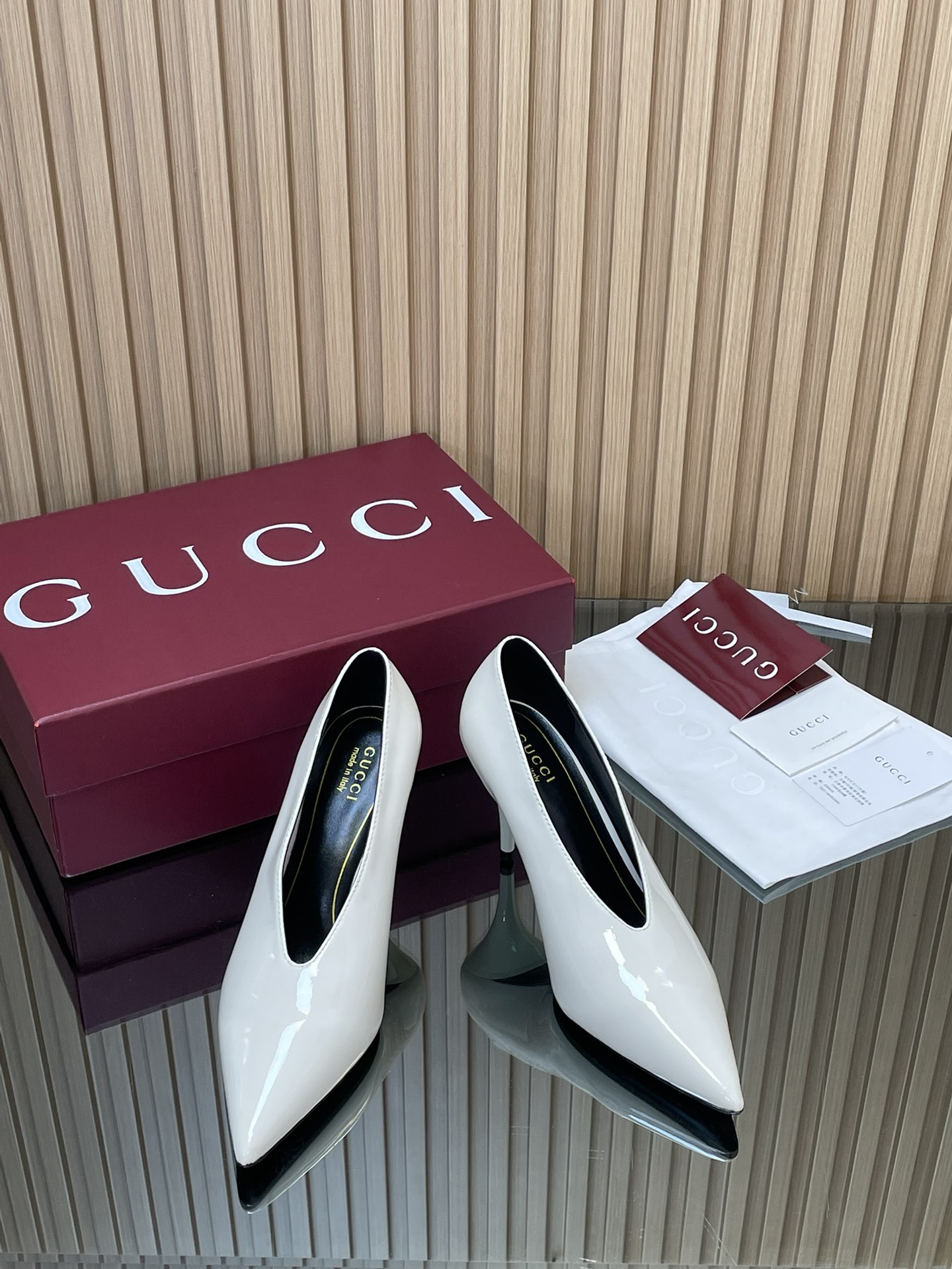 GUCCI グッチ フラットシューズ レースアップ シルク ブラック - 画像 2