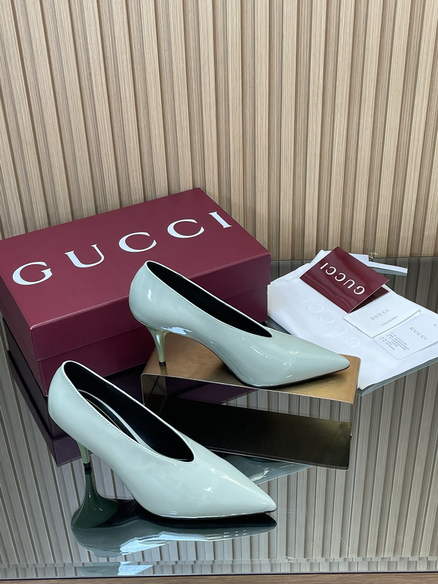 GUCCI グッチ パンプス レースアップ ブラック 10cmヒール 全1色