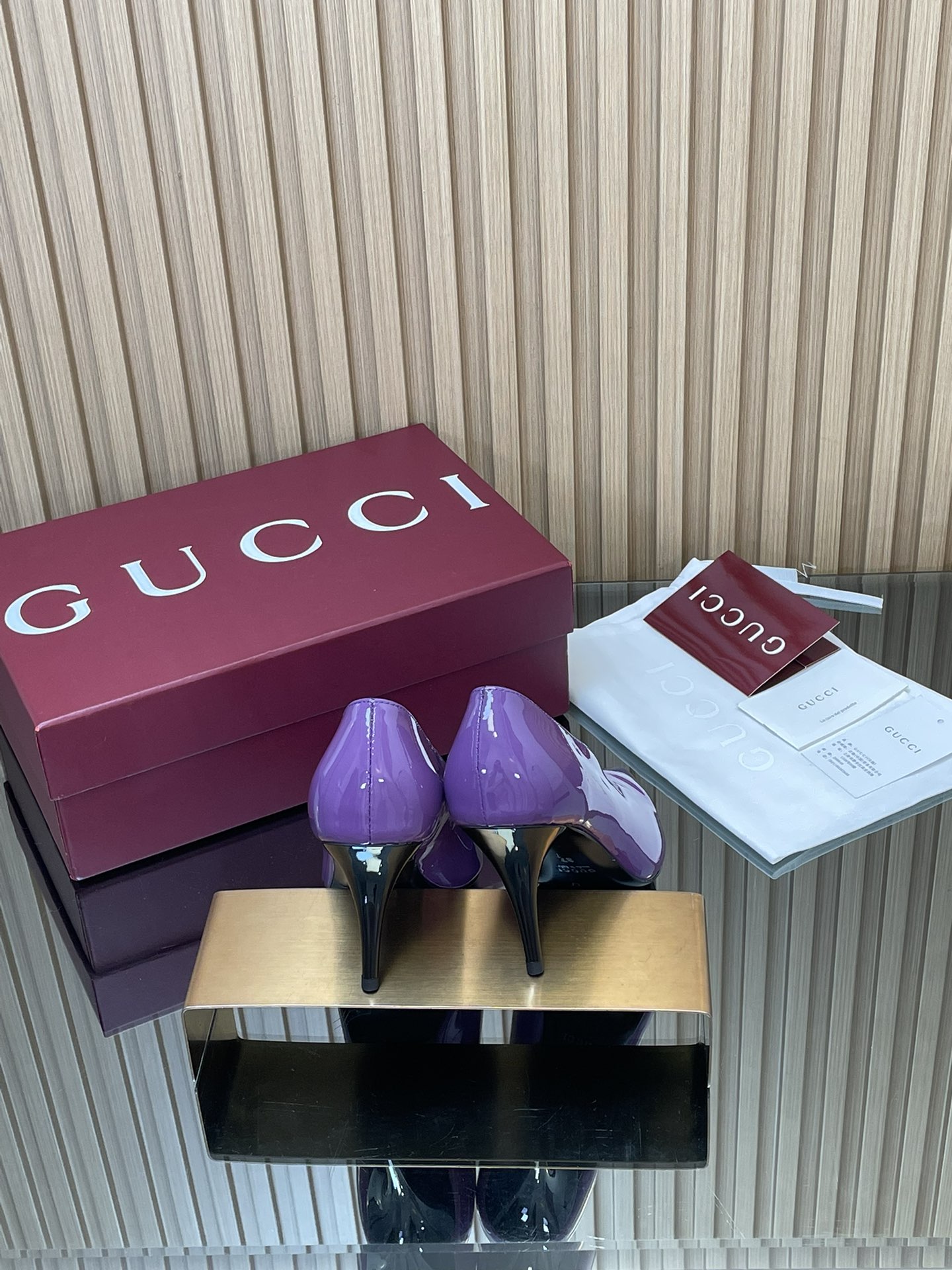 GUCCI グッチ パンプス 本革 ポインテッドトゥ 黒ヒール パープル - 画像 5
