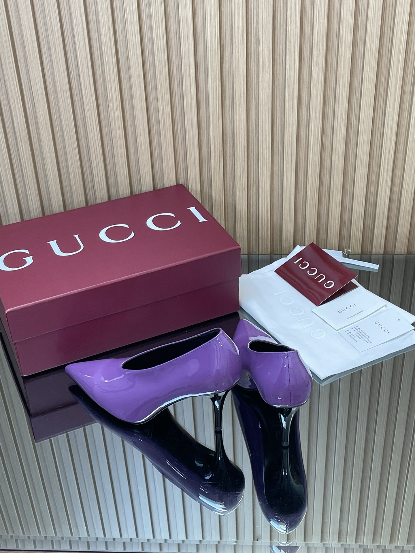 GUCCI グッチ パンプス 本革 ポインテッドトゥ 黒ヒール パープル - 画像 7
