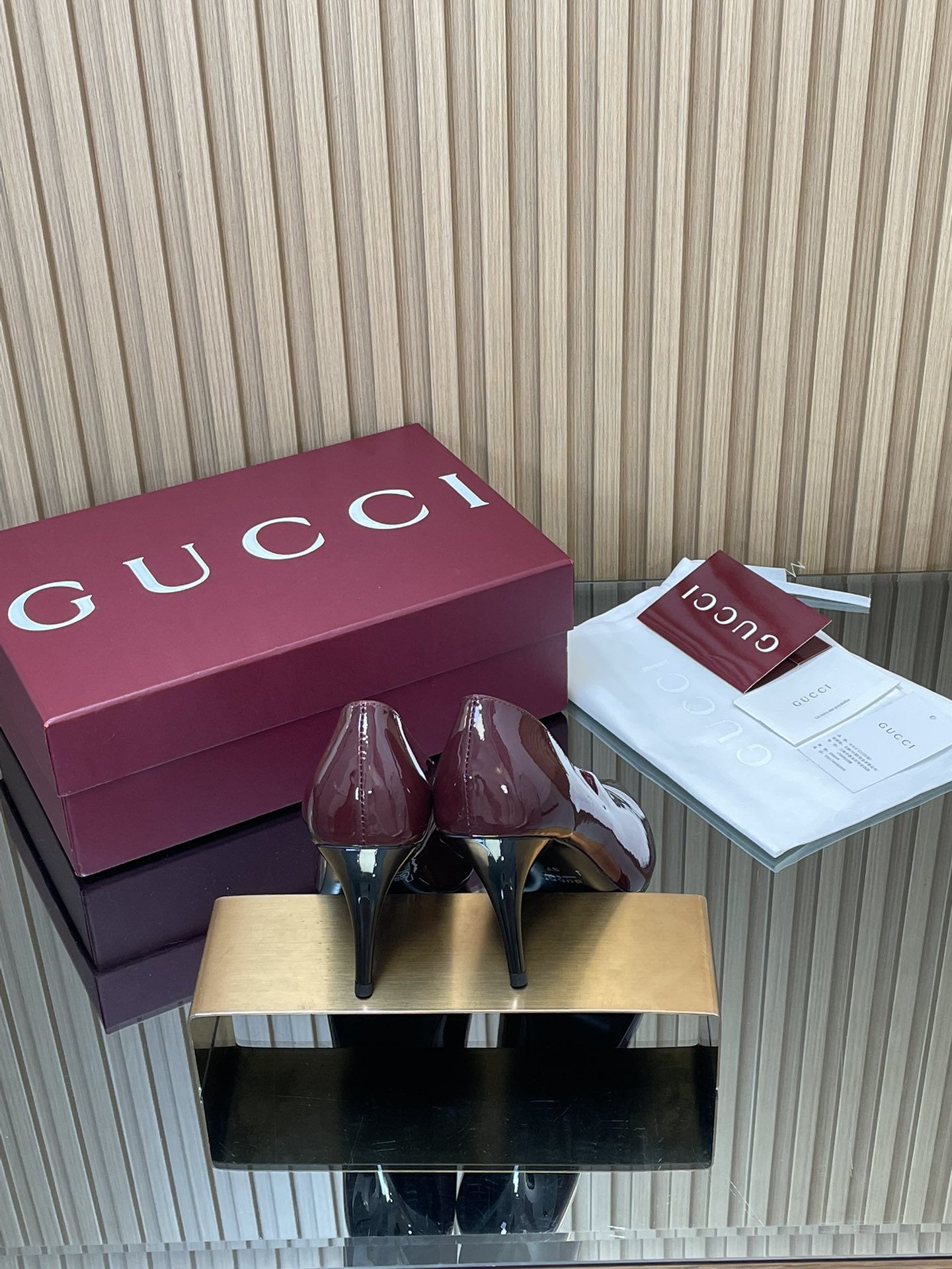 GUCCI グッチ ピンヒールパンプス 本革 通勤 プレーン ブラック - 画像 5