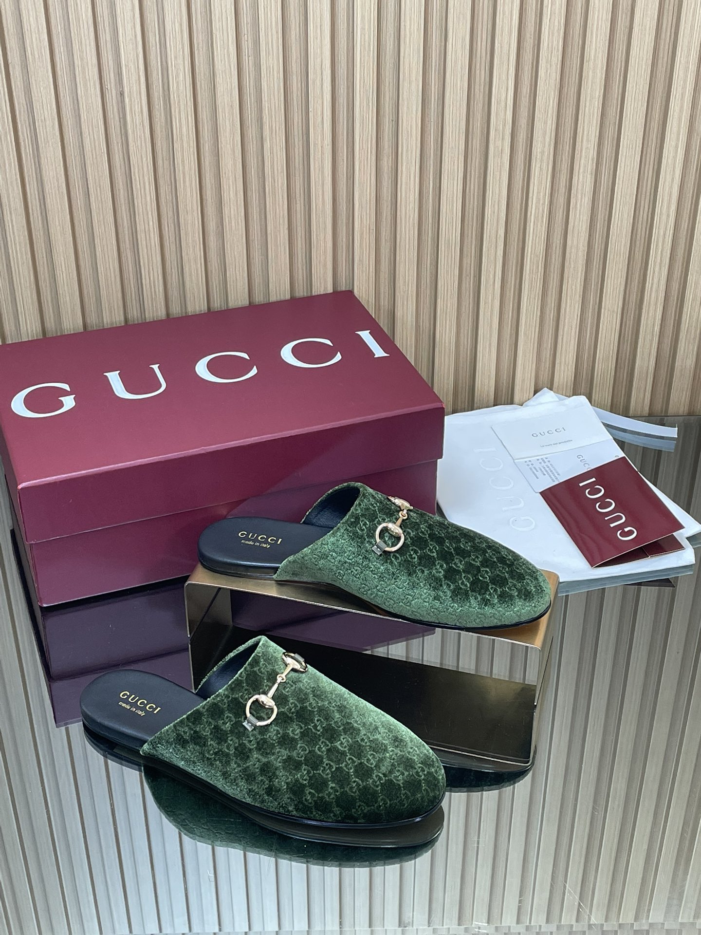 GUCCI グッチ フラットシューズ 本革 シルク ブラック - 画像 2