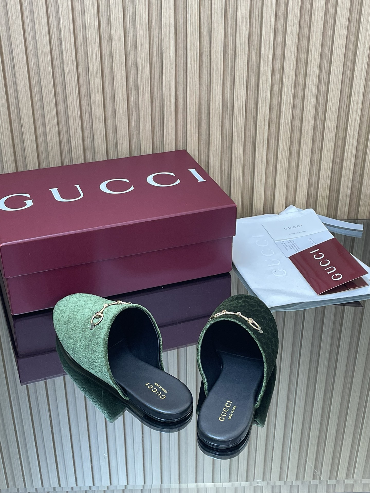 GUCCI グッチ フラットシューズ 本革 シルク ブラック - 画像 6