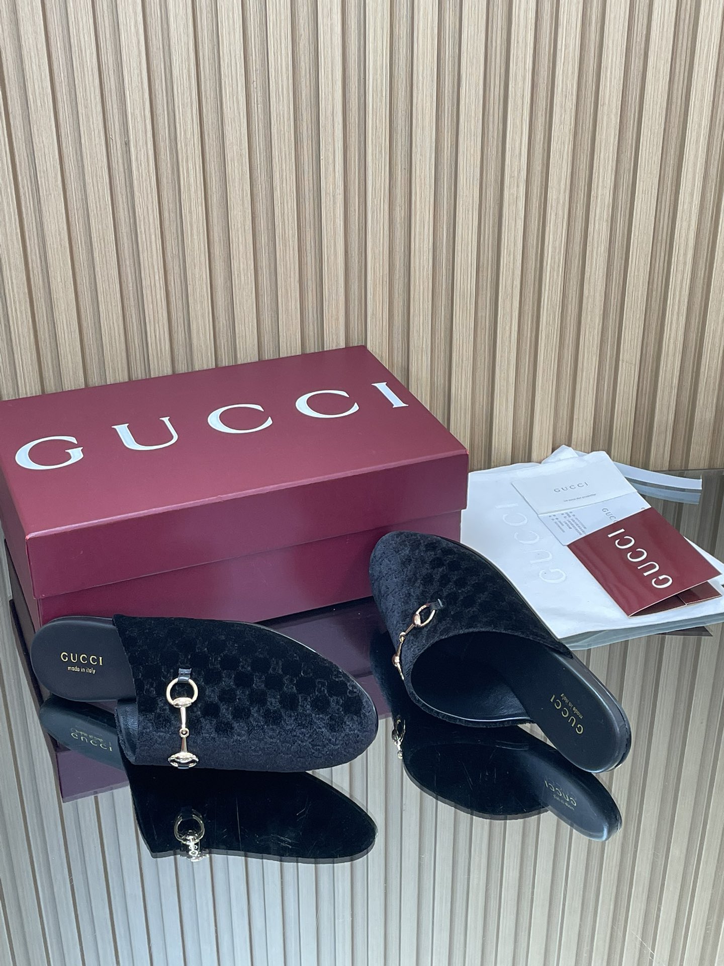 GUCCI グッチ フラットシューズ 本革 ブラック - 画像 7
