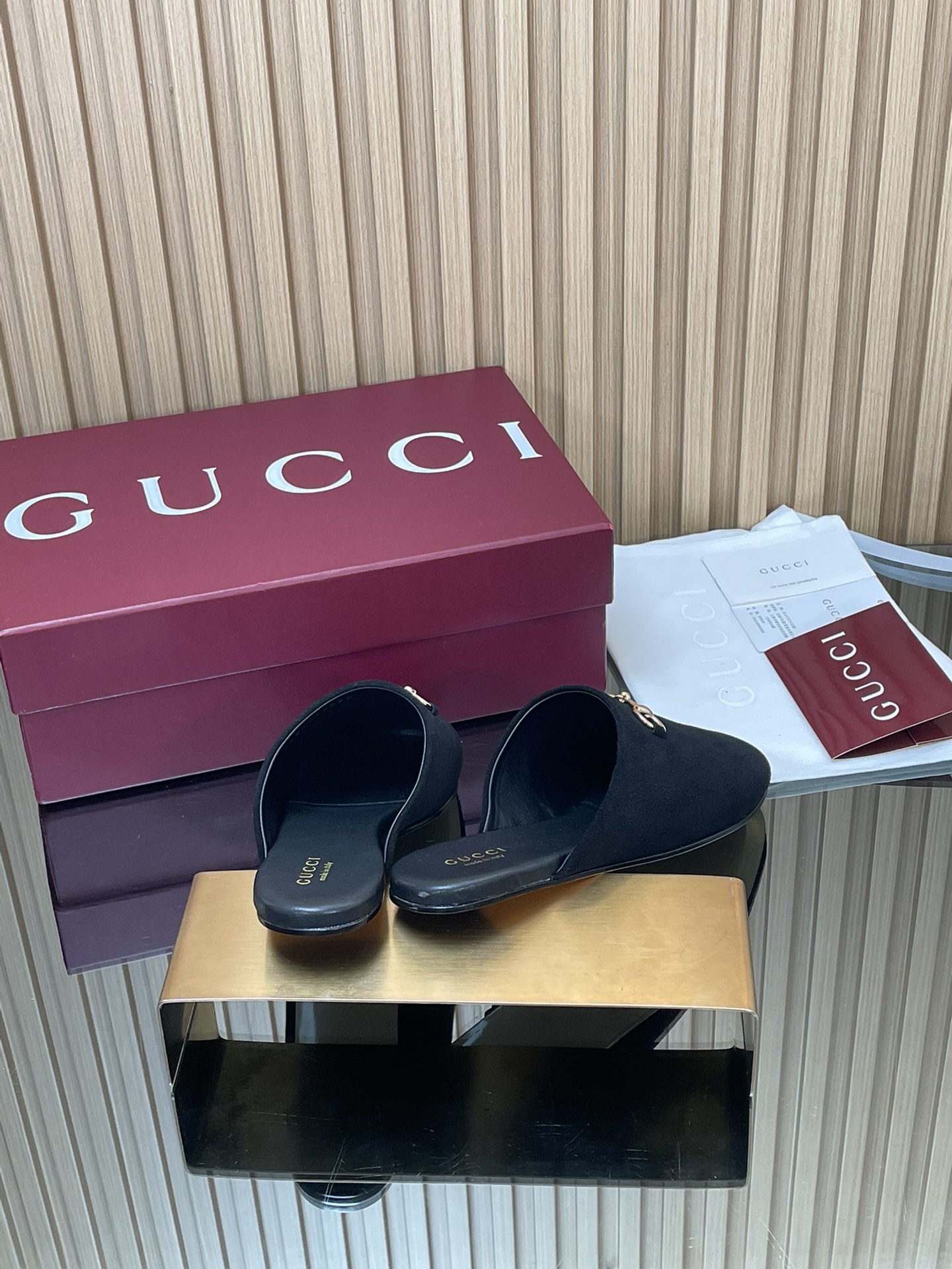 GUCCI グッチ フラットシューズ 本革 ブラック - 画像 5