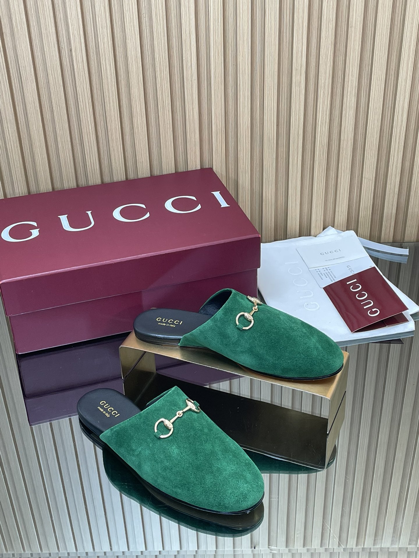 GUCCI グッチ フラットシューズ 本革 メンズ レディース グリーン - 画像 2