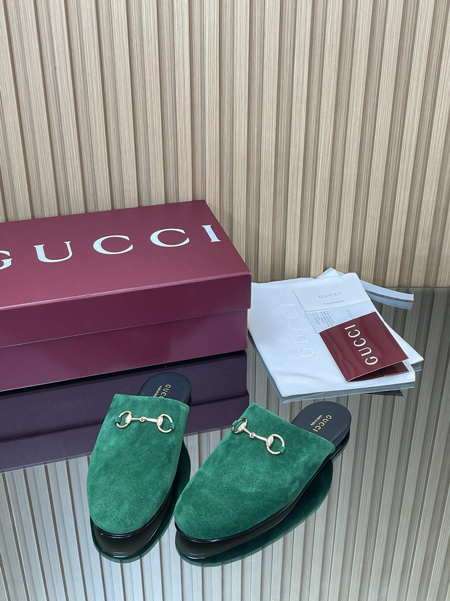 GUCCI グッチ フラットシューズ 本革 メンズ レディース グリーン - 画像 3