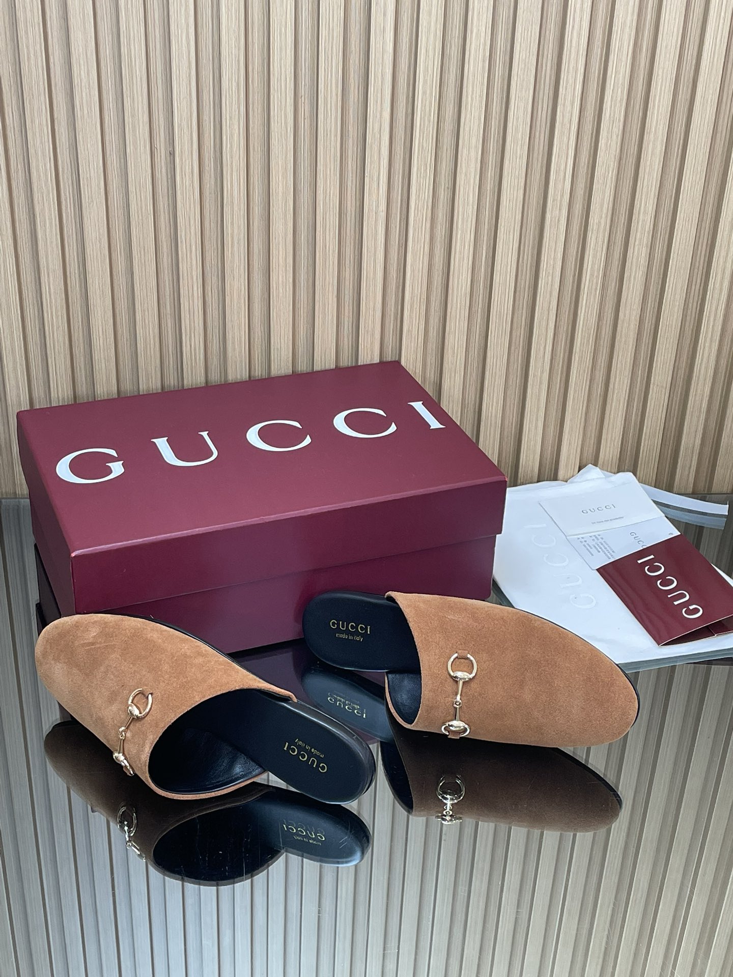 GUCCI グッチ フラットシューズ 本革 通勤 ベージュ - 画像 8