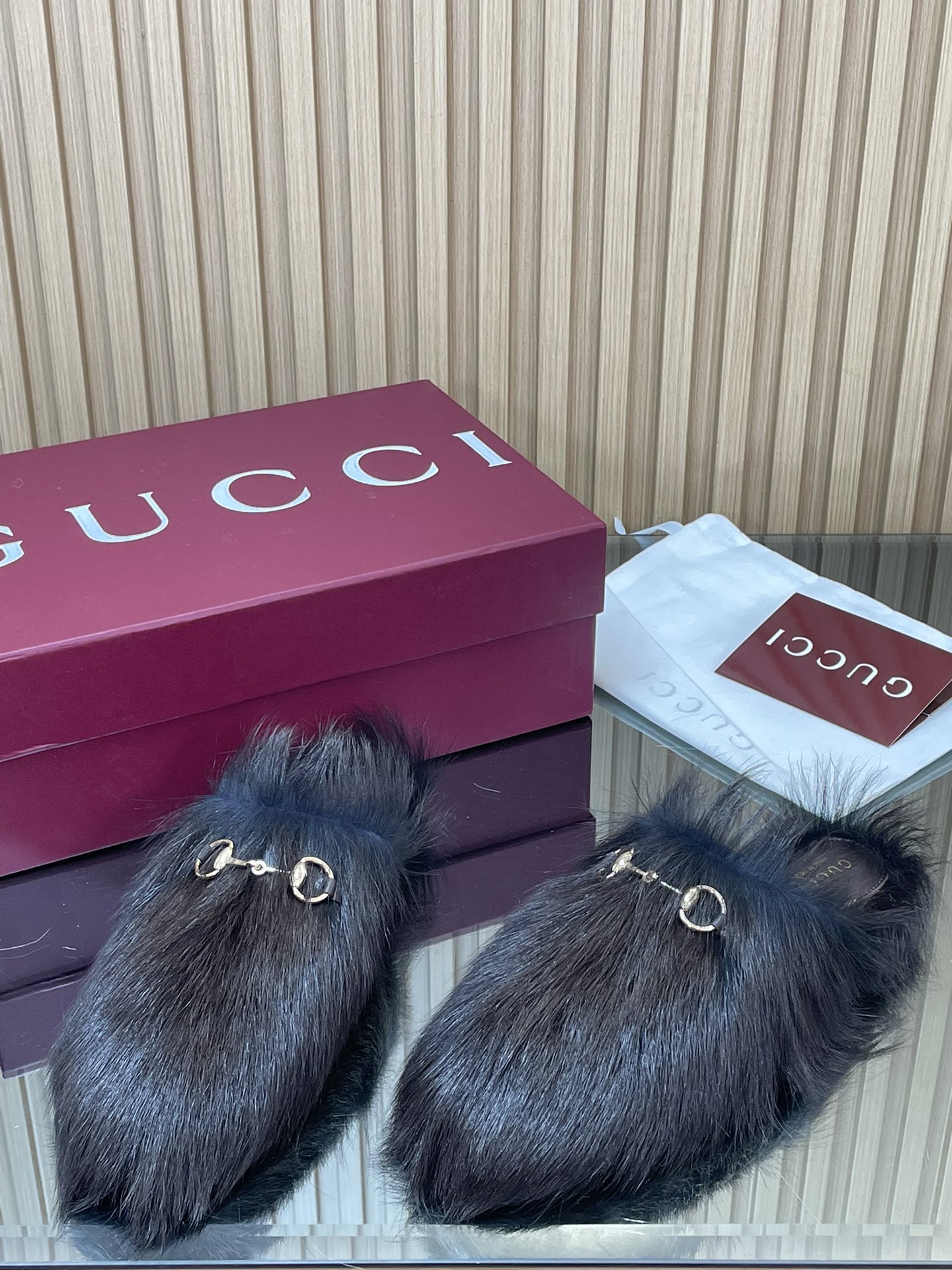 GUCCI グッチ ファークロッグス 本革 ブラック - 画像 7