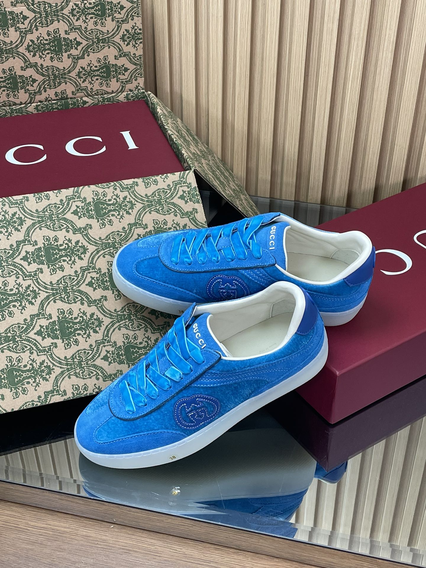 GUCCI グッチ フラットシューズ 本革 ブルー - 画像 4