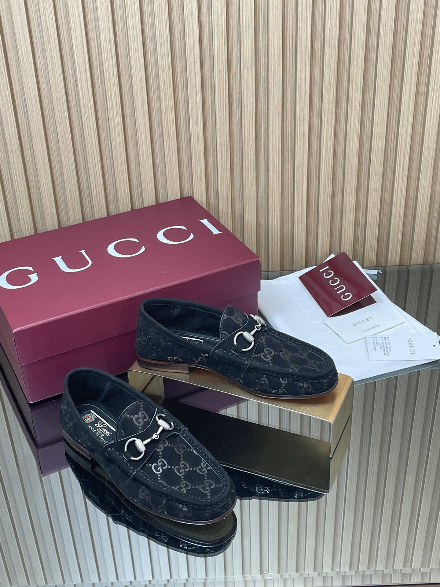 GUCCI グッチ ローファー 本革 通勤 黒色 - 画像 2