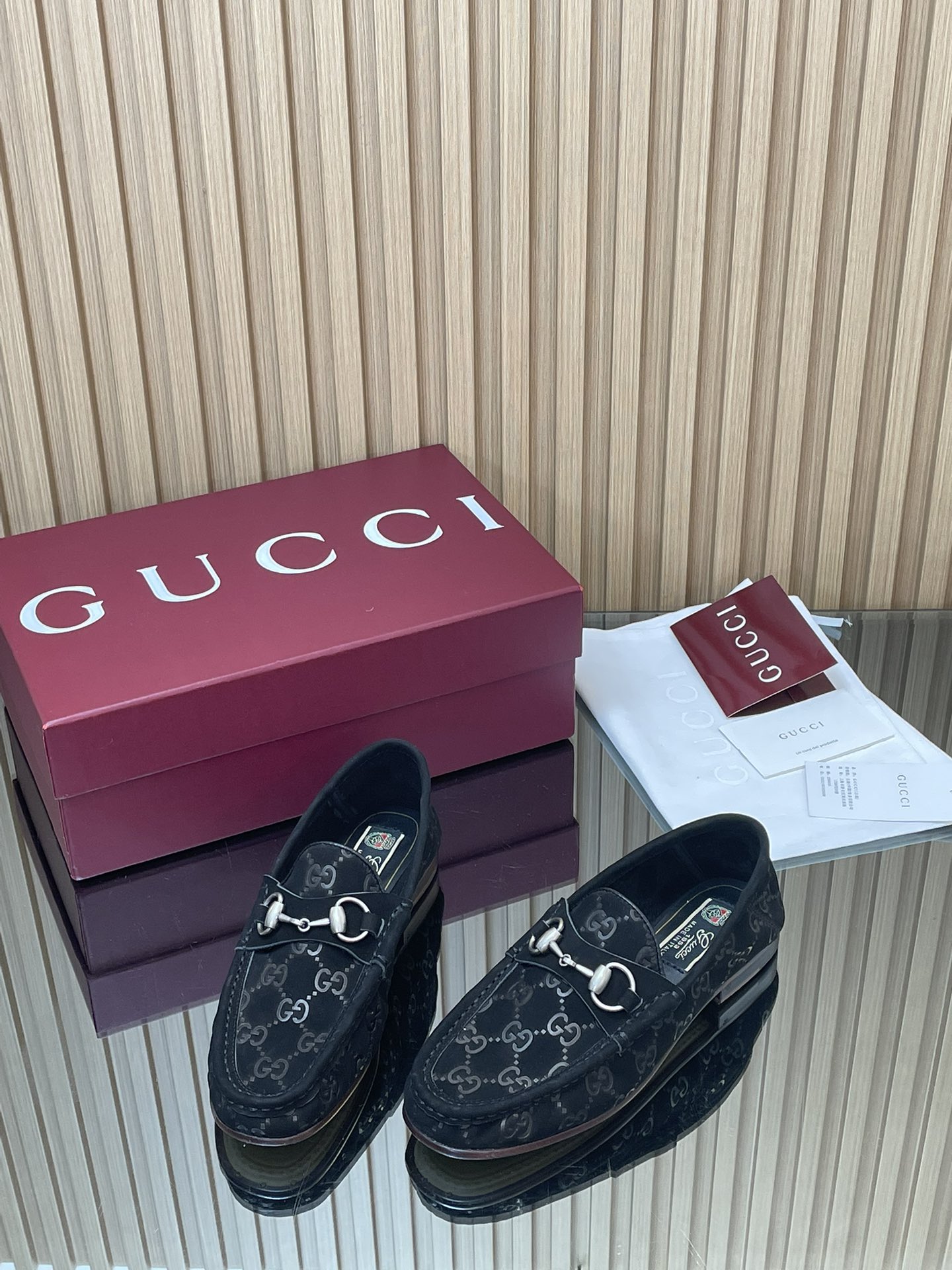 GUCCI グッチ ローファー 本革 通勤 黒色 - 画像 3