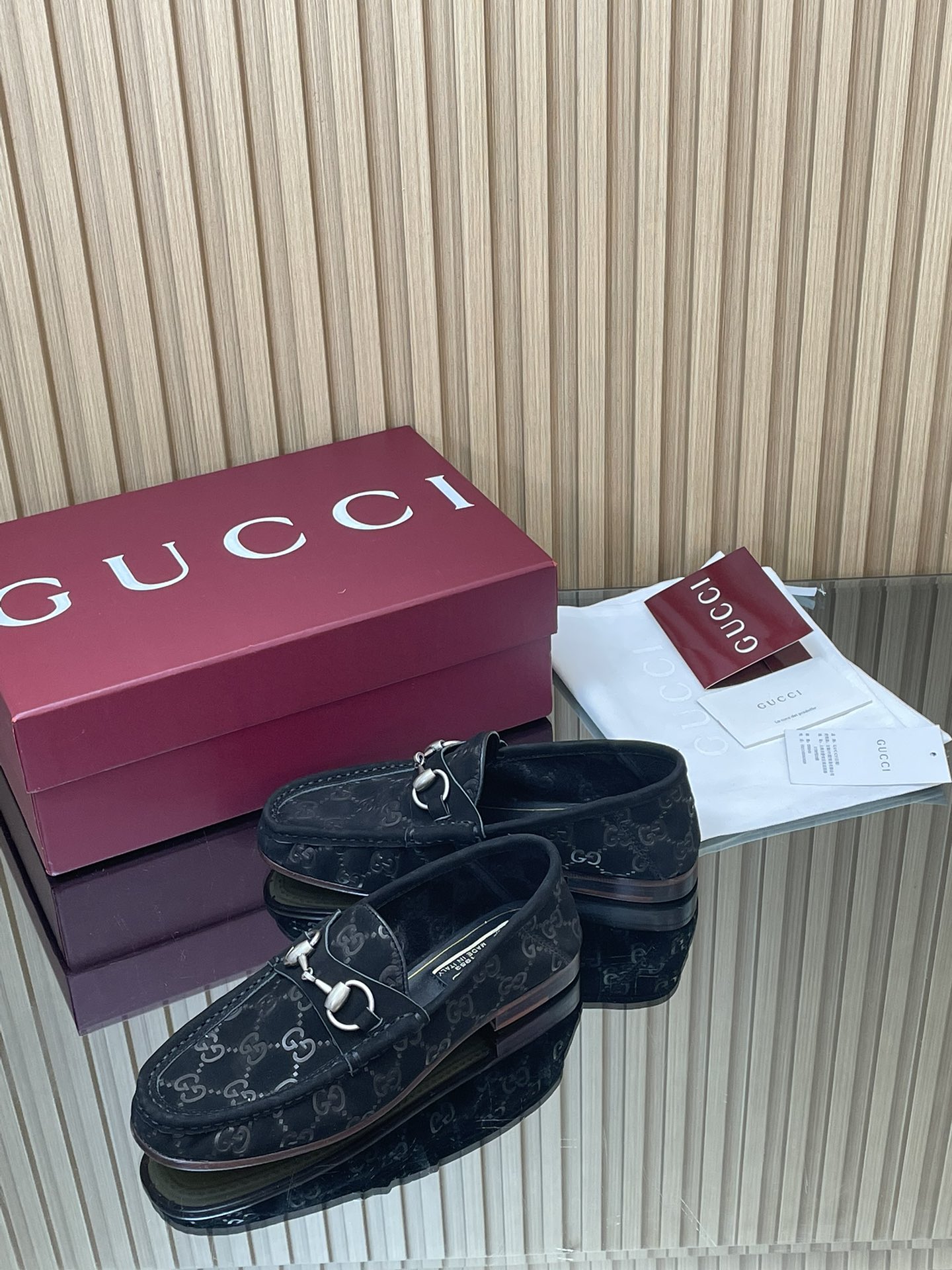 GUCCI グッチ ローファー 本革 通勤 黒色 - 画像 4