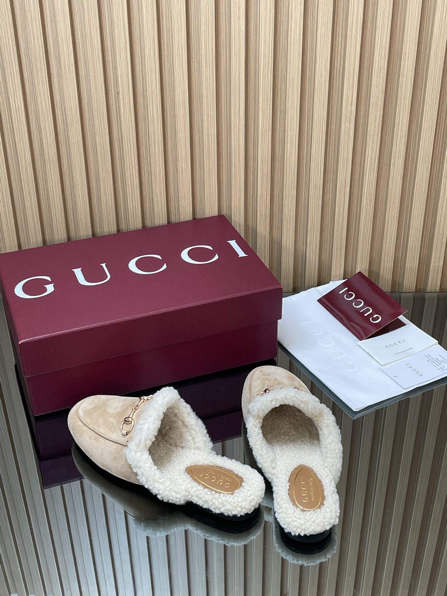 GUCCI グッチ フラットシューズ 本革 軽量 ベージュ - 画像 8