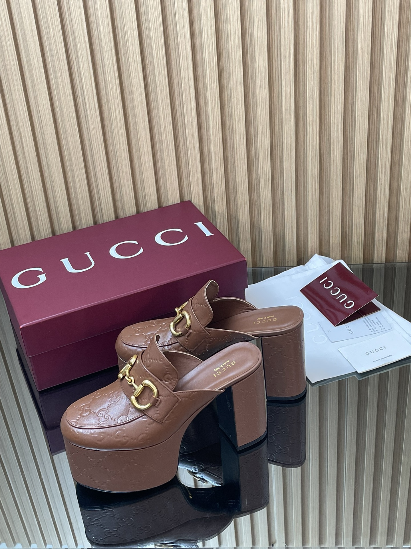 GUCCI グッチ フラットシューズ 本革 ブラック 5000 - 画像 4