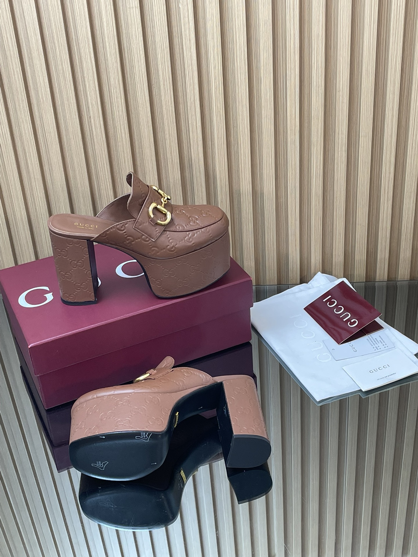 GUCCI グッチ フラットシューズ 本革 ブラック 5000 - 画像 9