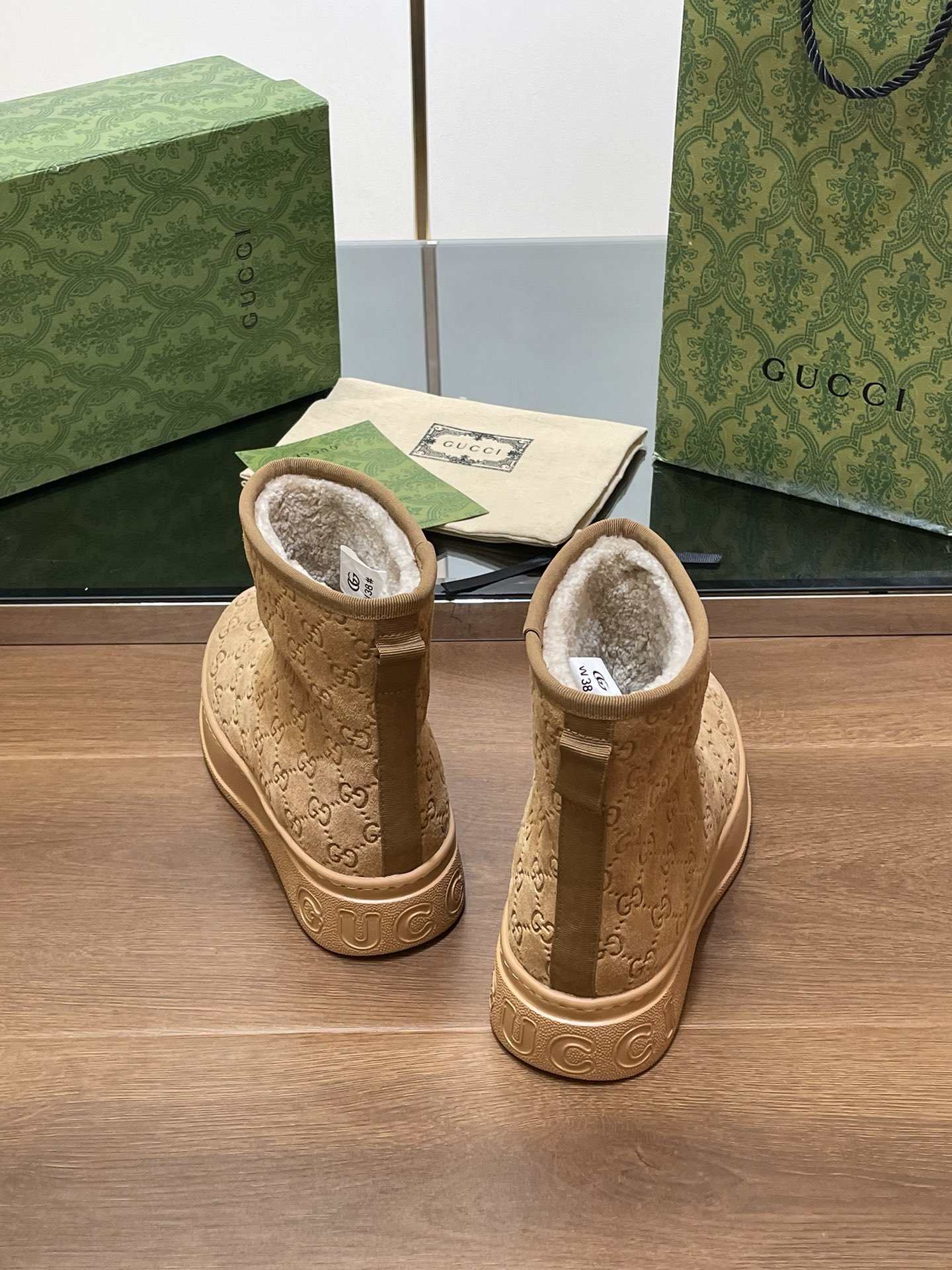 GUCCI グッチ ブーツ ブーツ ファーインソール ベージュ - 画像 6