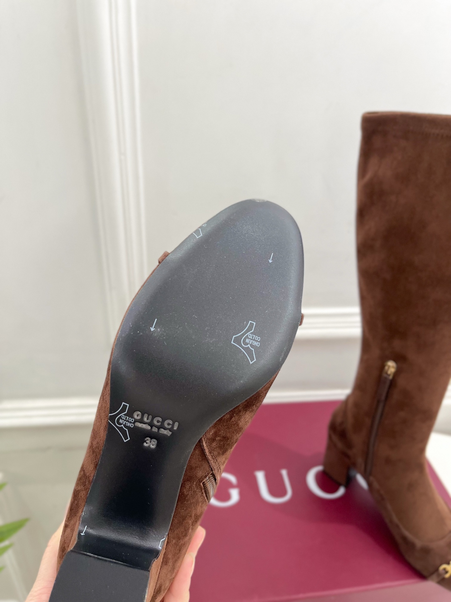 GUCCI グッチ レディース ゴートレインブーツ 本革 ブラック - 画像 9