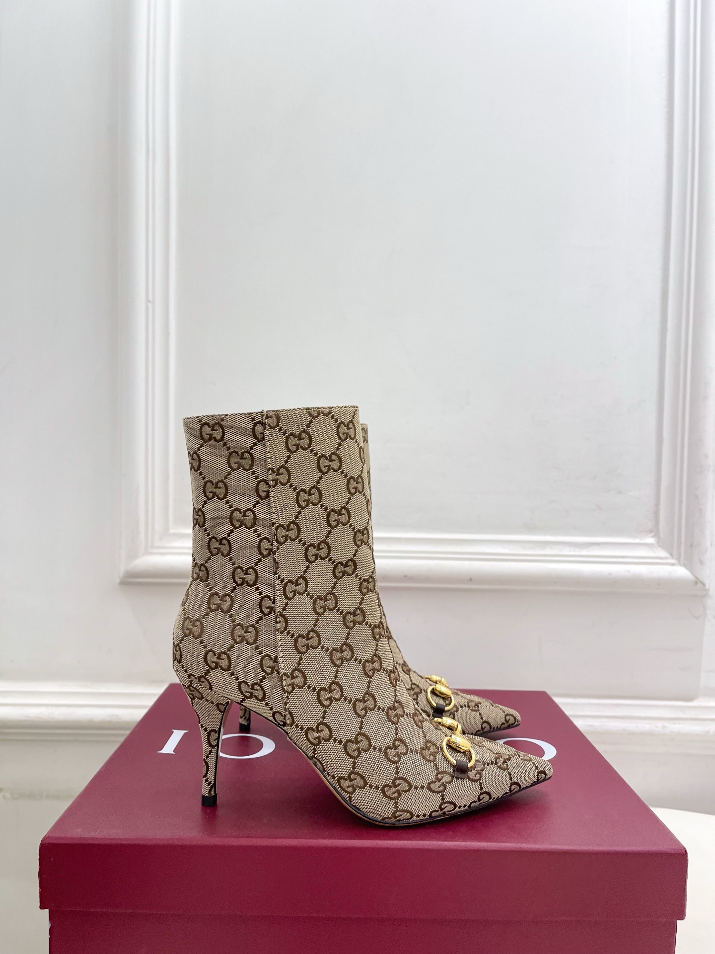 GUCCI グッチ ブーツ ヒール付きブーツ プラットフォーム ベージュ 全1色 - 画像 2