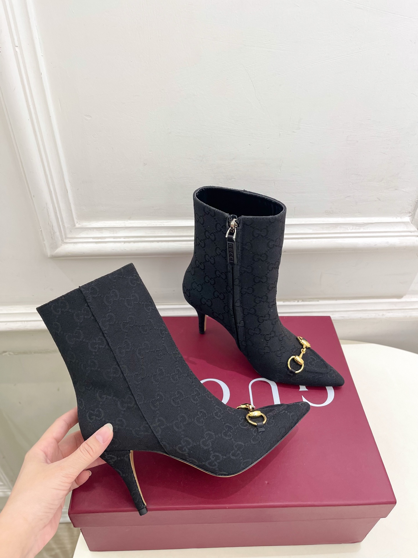 GUCCI グッチ フラットシューズ レディース ハイヒール 黒色 - 画像 4