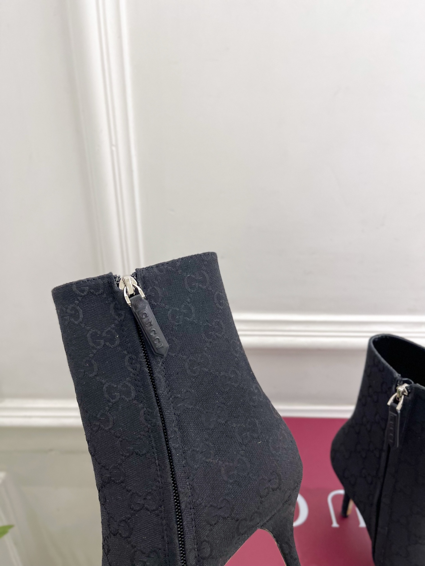 GUCCI グッチ フラットシューズ レディース ハイヒール 黒色 - 画像 8